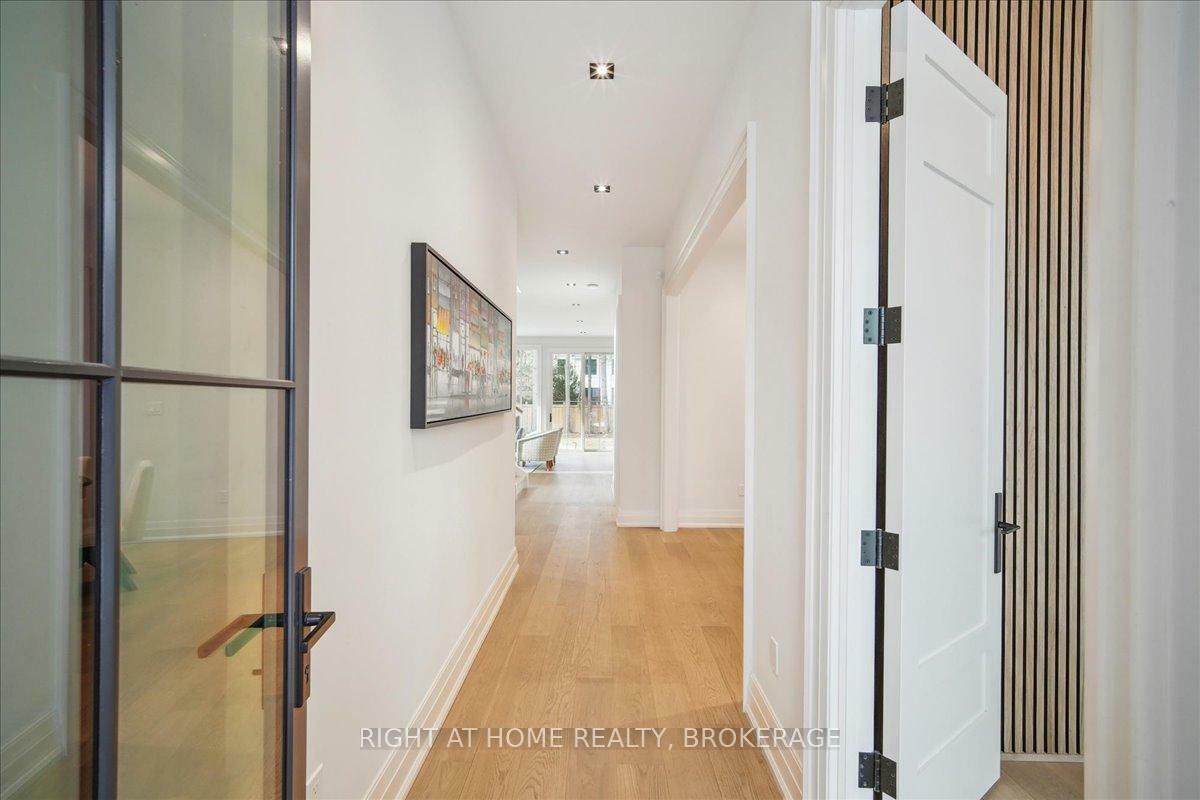 Property Photo: 212 Watson Avenue ON L6J 3V1