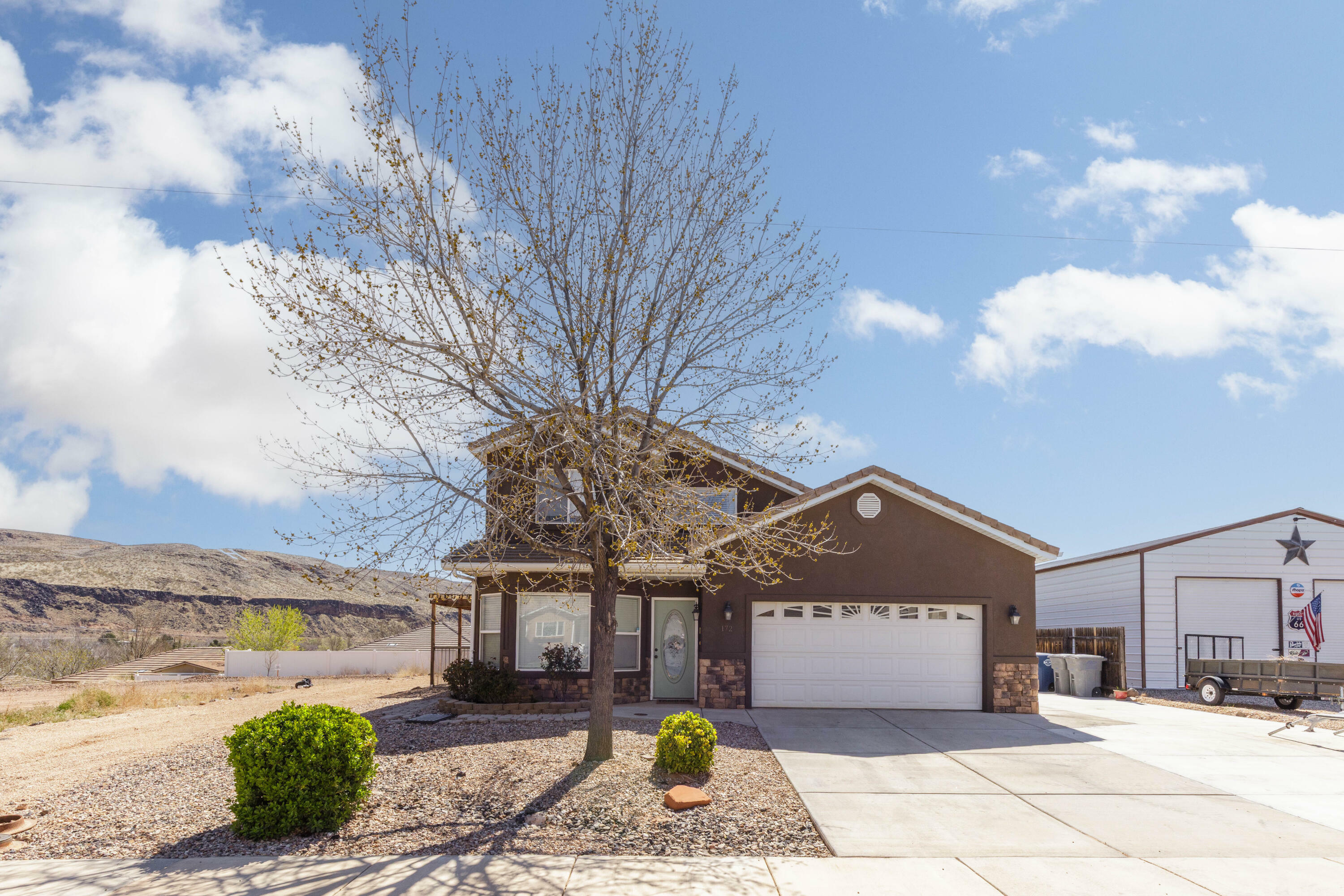 Property Photo: 172 W 500 N UT 84737