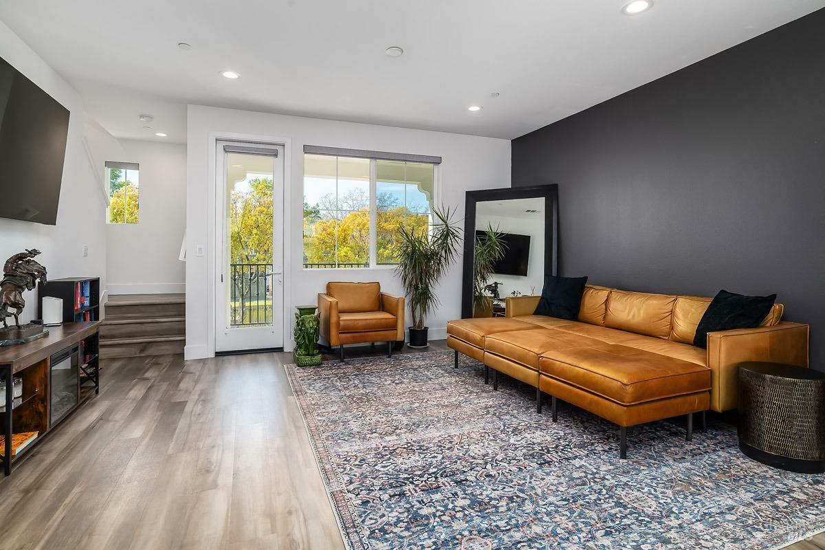 Property Photo: 918 Rockview Road CA 94949