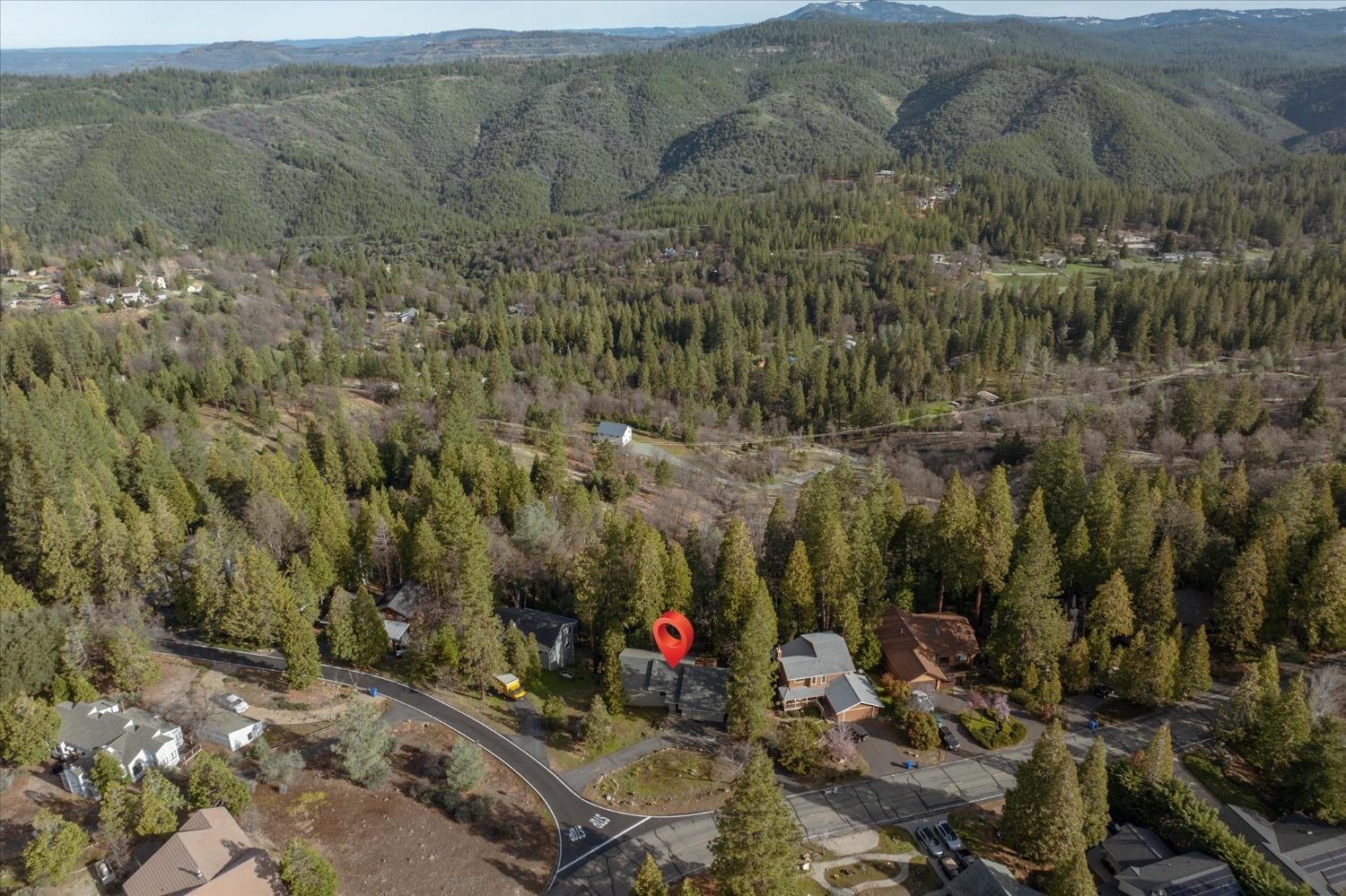 Property Photo: 855 Buckthorn Drive CA 95247