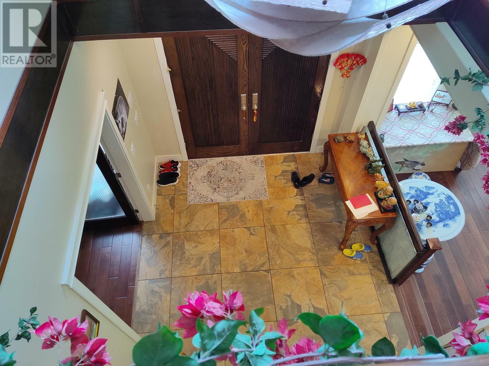 Property Photo: 2406 Norcrest Court BC V3J 1C6