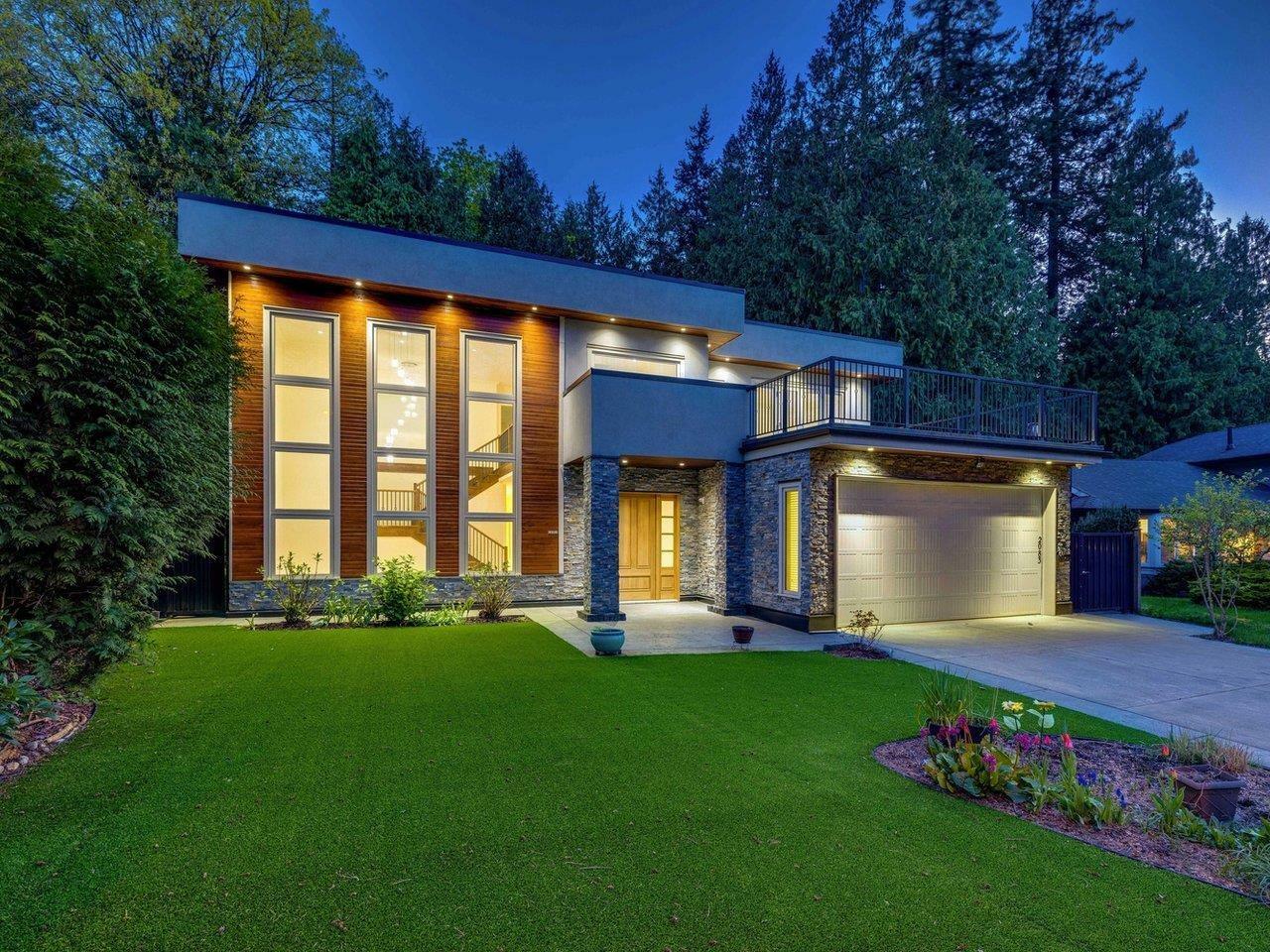 Property Photo: 2083 126 BC V4A 7E1