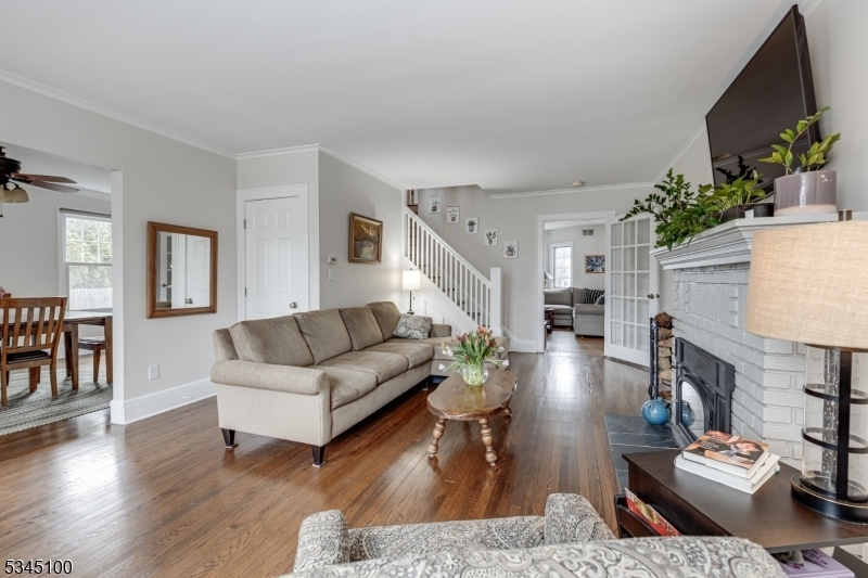 Property Photo: 524 Dorian Pl NJ 07090