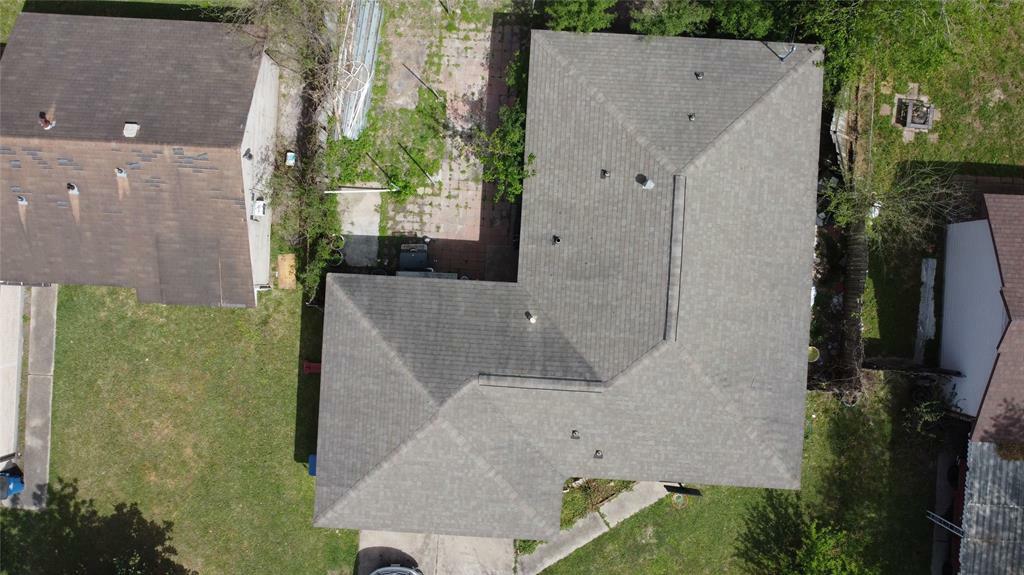 Property Photo: 3111 Hartwick Road TX 77093