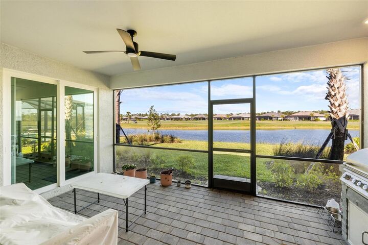 Property Photo:  15931 Sugar Hill Drive  FL 33982 