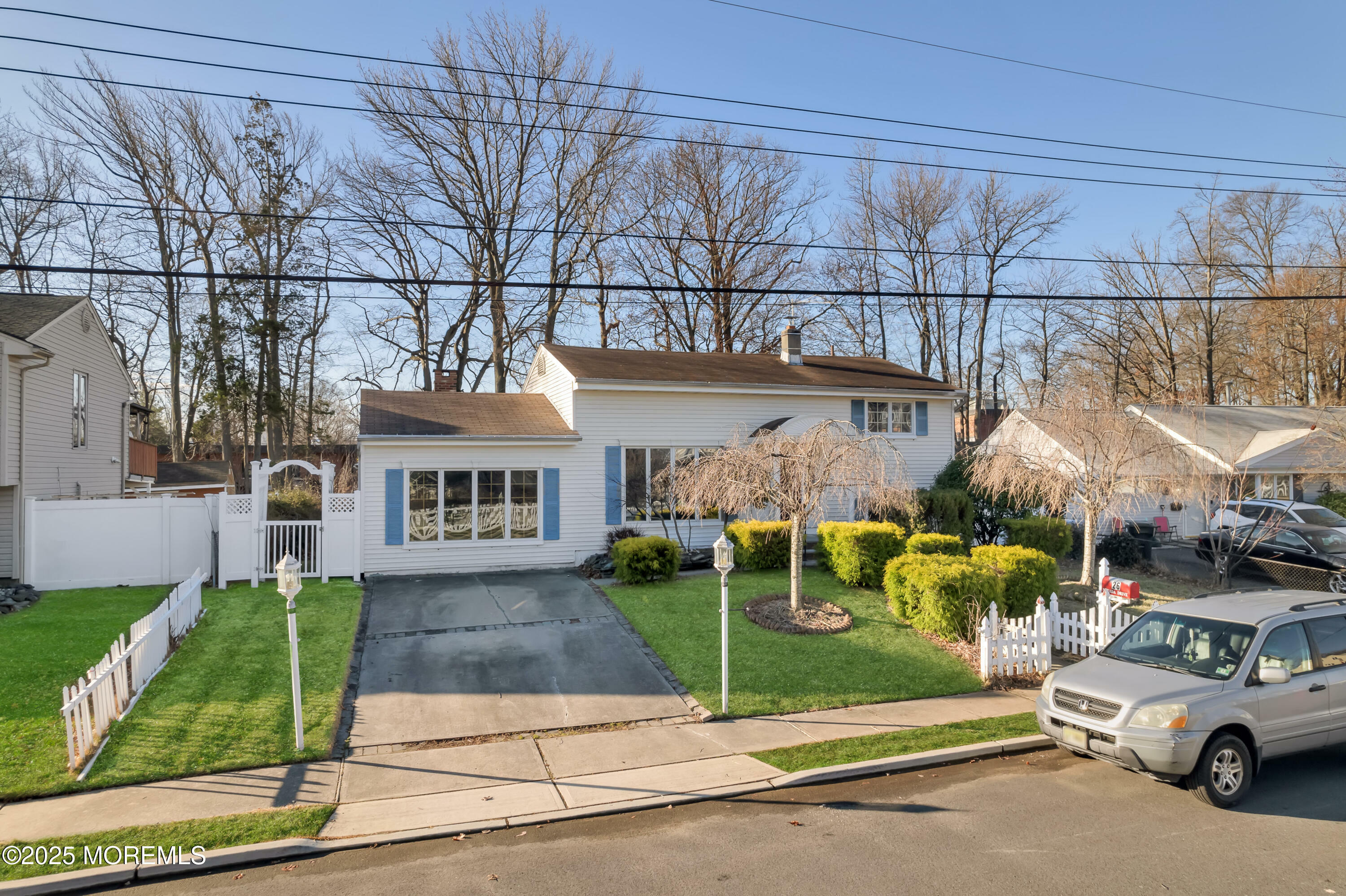 26 Nevada Drive  Hazlet NJ 07730 photo