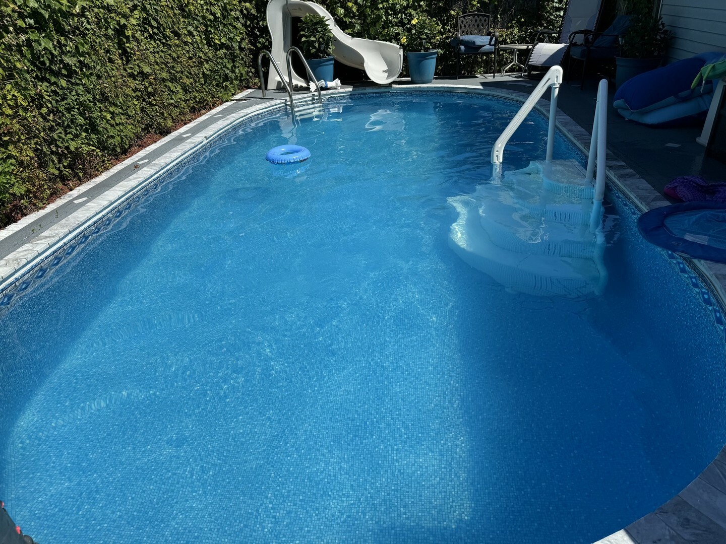 Property Photo: 1019 Rockland Road IL 60044