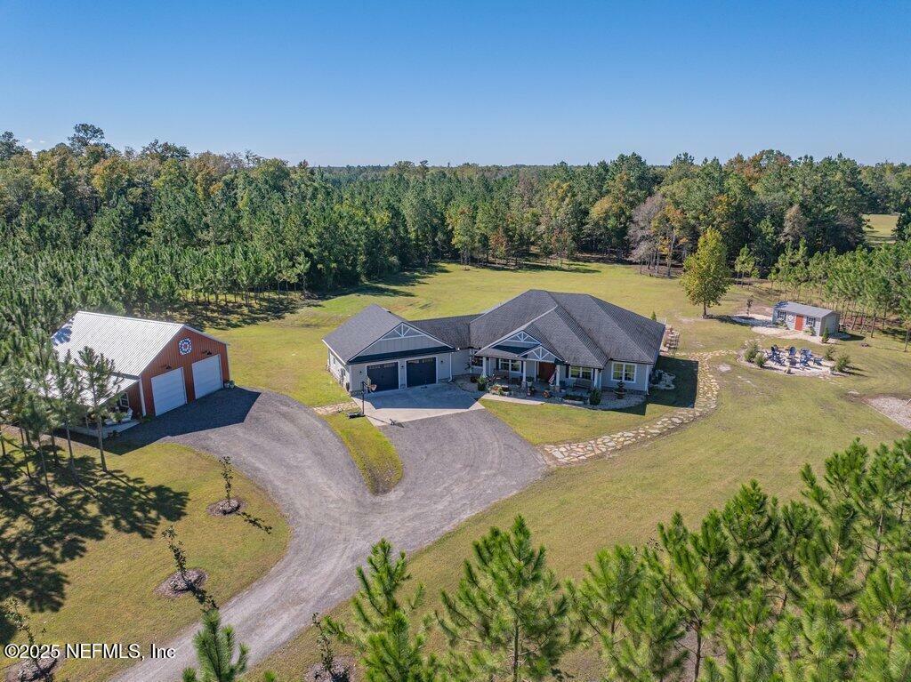Property Photo: 55074 Countree Life Way FL 32011