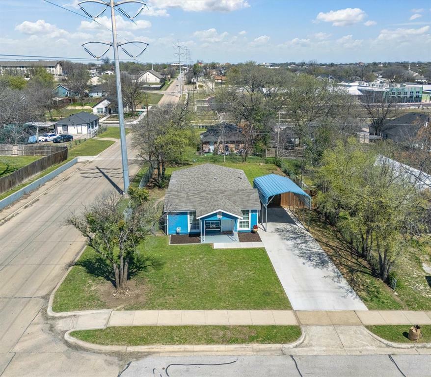 Property Photo: 5536 Goodman Avenue TX 76107