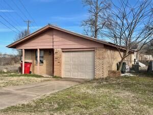 Property Photo:  101 Yelco Drive  AR 72834 