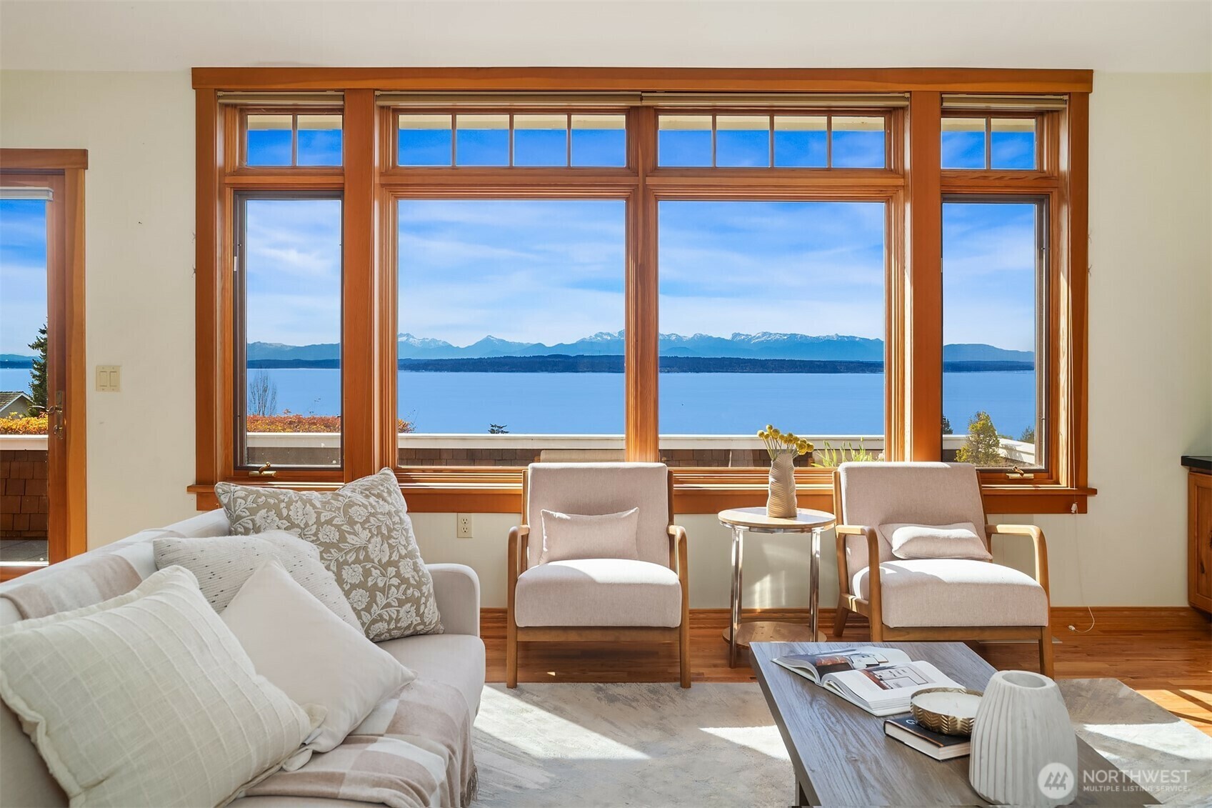 Property Photo: 17764 15th Avenue NW WA 98177