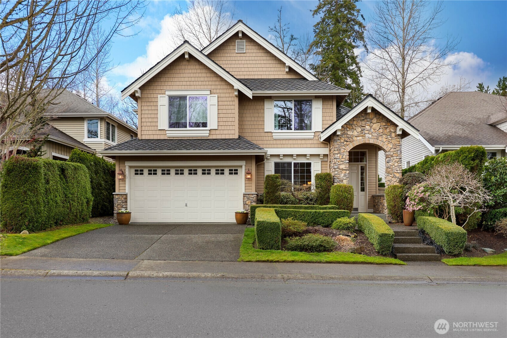 1113  270th Place SE  Sammamish WA 98075 photo