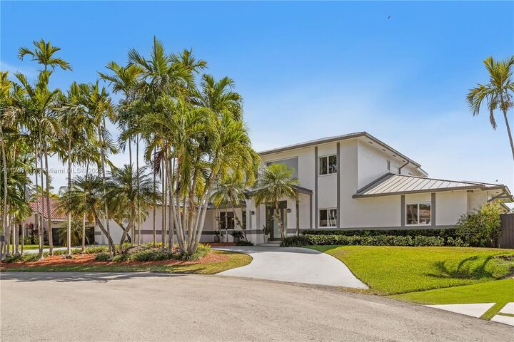 Property Photo:  9880 SW 148th Ter  FL 33176