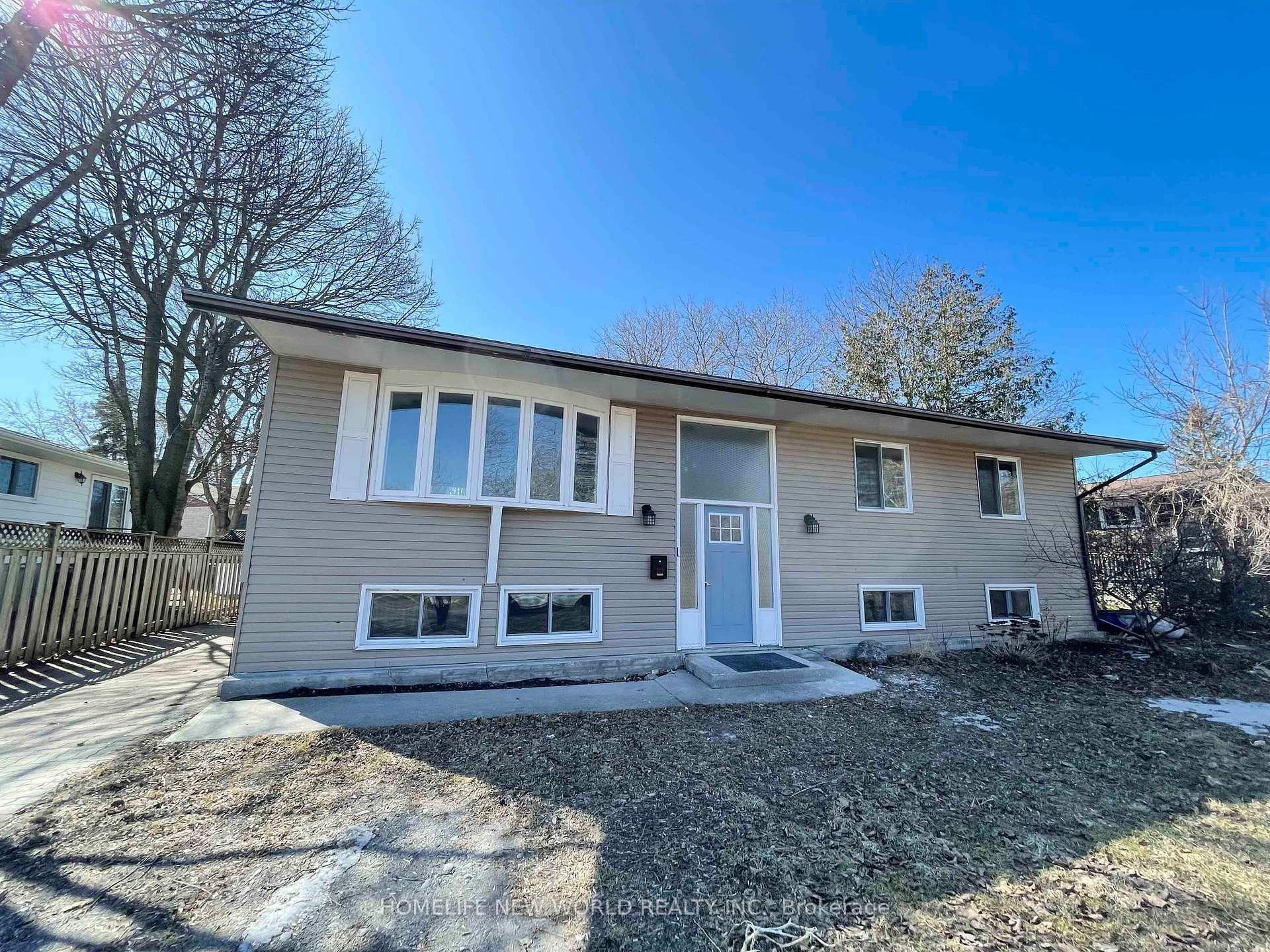 23 Somerset Street  Quinte West ON K8V 5T7 photo