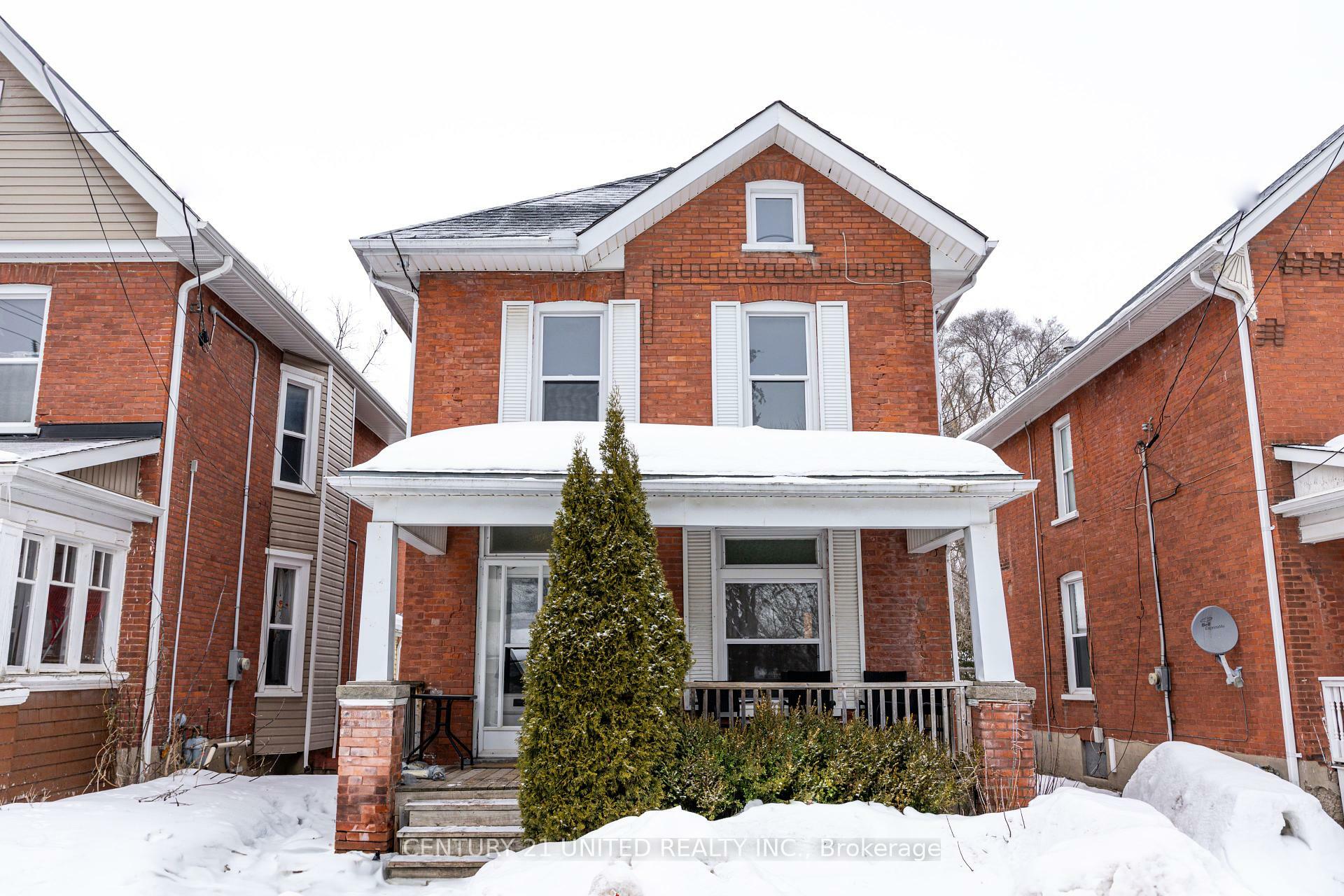 Property Photo: 252 London Street ON K9H 2Z2