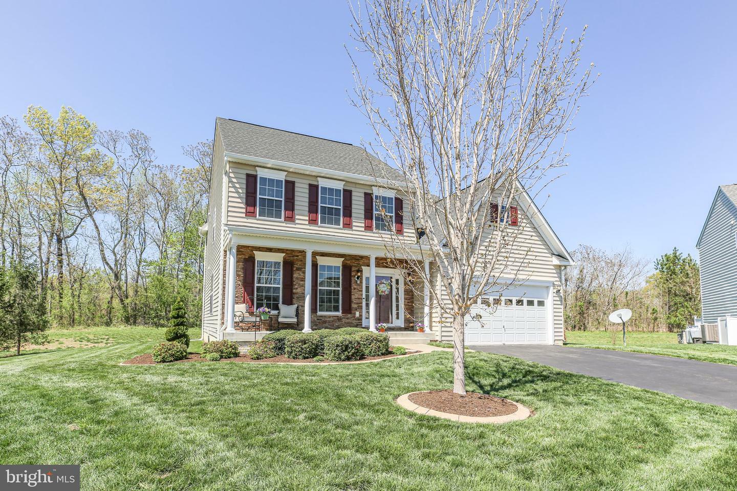 Property Photo: 5194 Longbow Road VA 22485