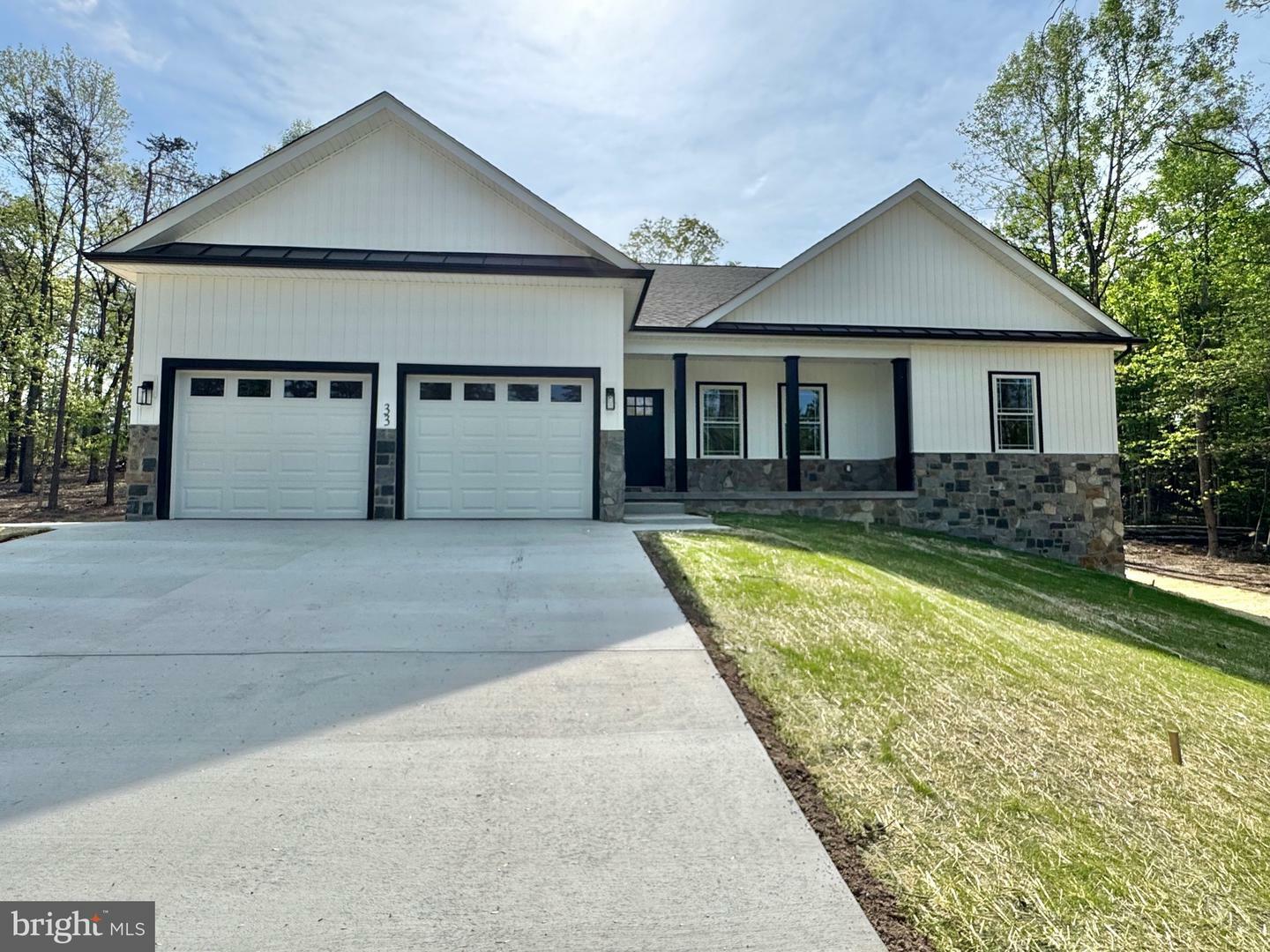 33 Butternut Lane  Berkeley Springs WV 25411 photo