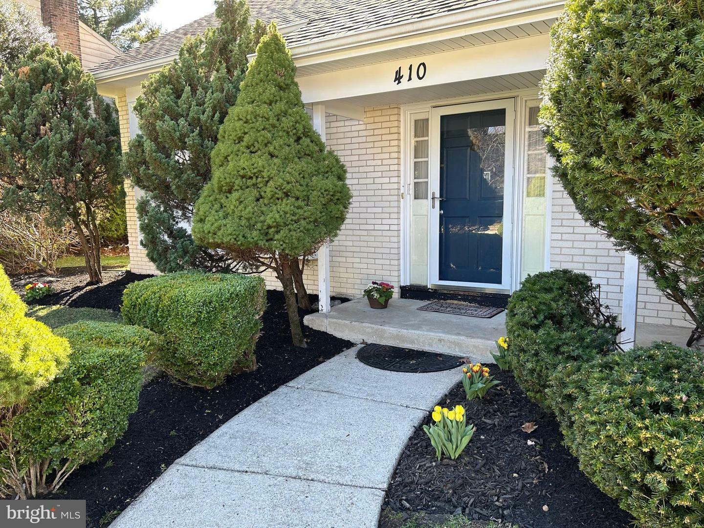 Property Photo: 410 Washington Avenue NJ 08002