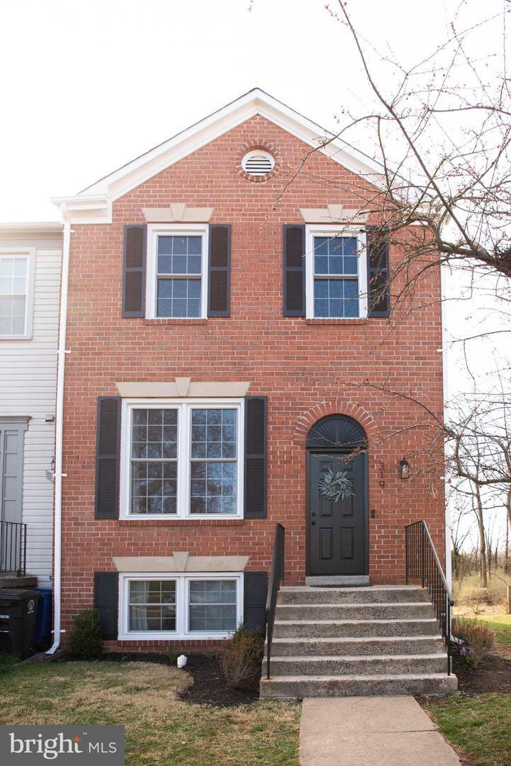 Property Photo: 319 Davis Avenue SW VA 20175