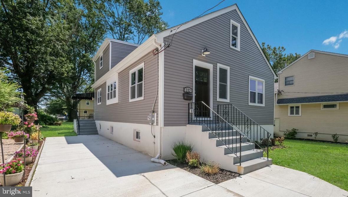 Property Photo: 332 7th Avenue PA 19033