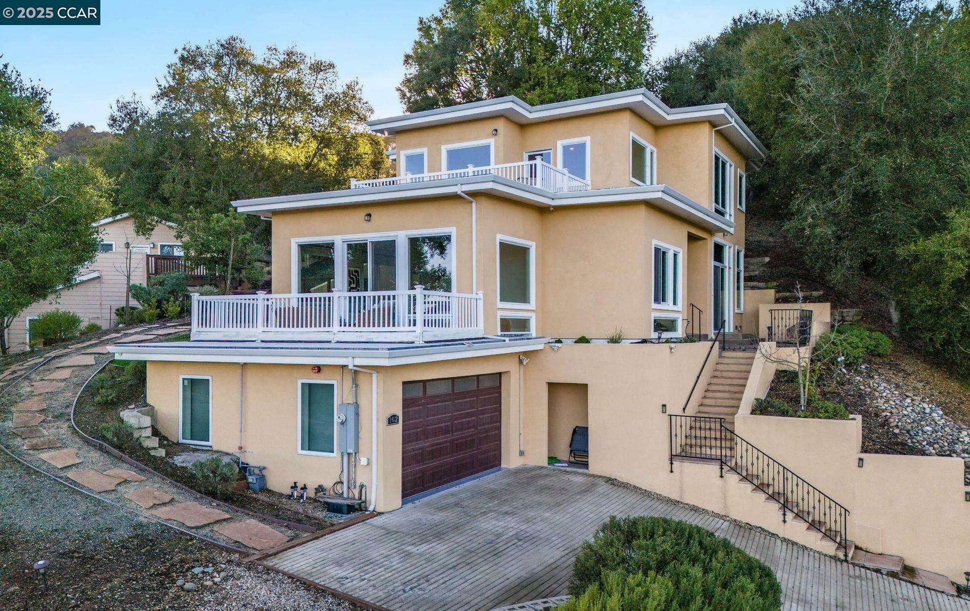 Property Photo:  102 Barbara Rd  CA 94563 