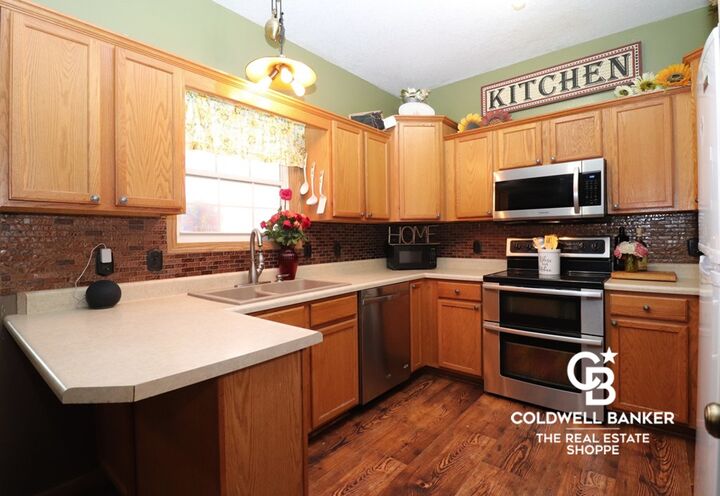 Property Photo:  204 Sydnee Lane  KS 67851 