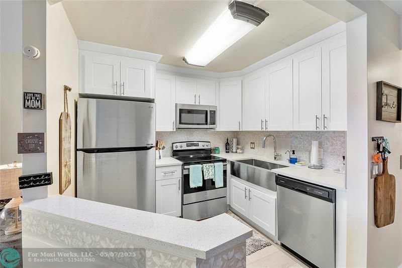 Property Photo: 79 Westbury D 79 FL 33442