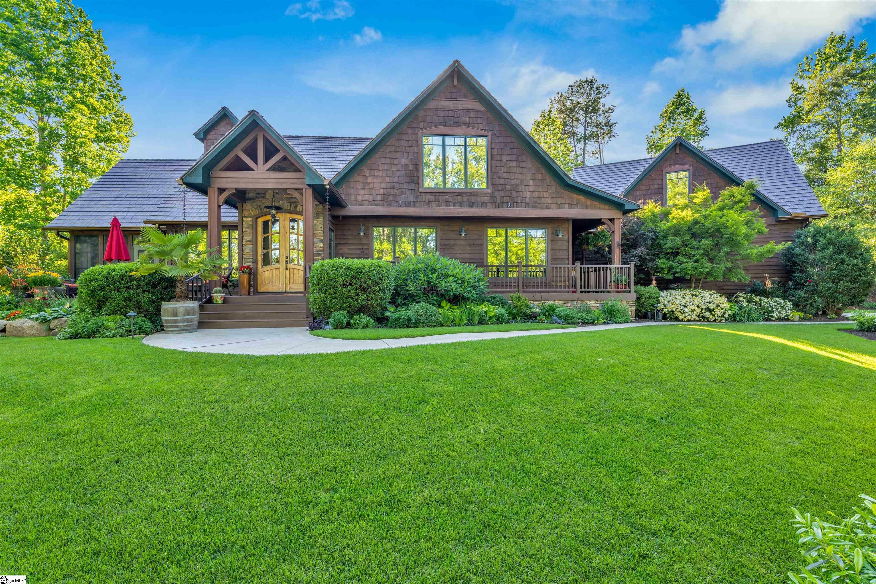 Property Photo: 511 Palmer Way SC 29685
