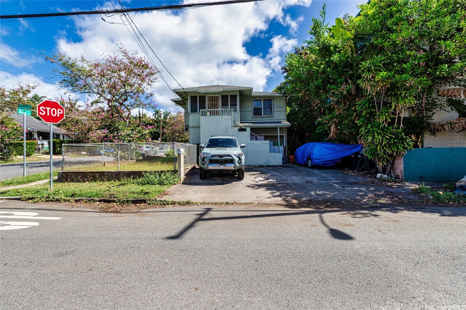 Property Photo: 1504 Dominis Street HI 96822