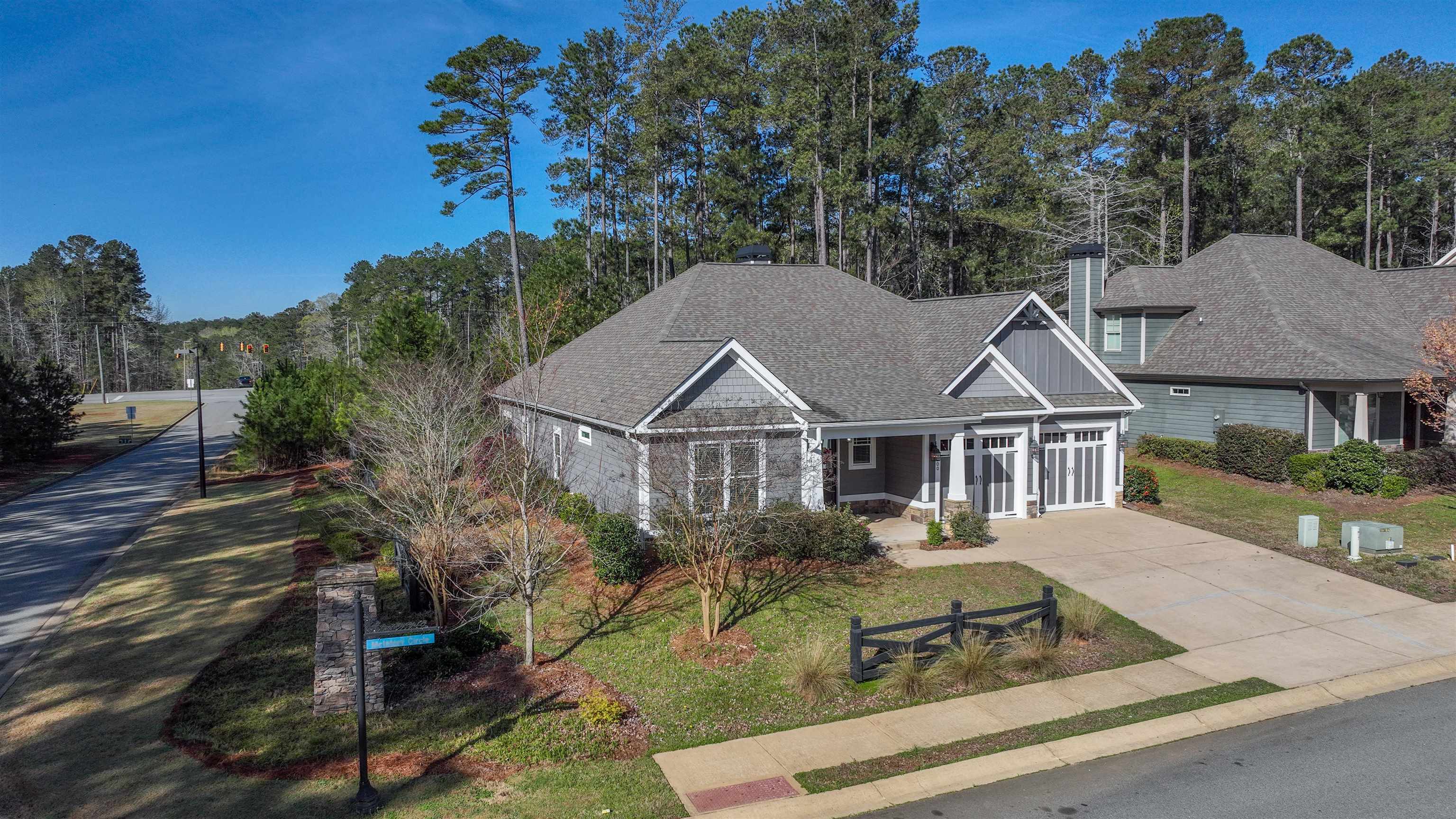 Property Photo:  1000 McInteer Circle  GA 30642 