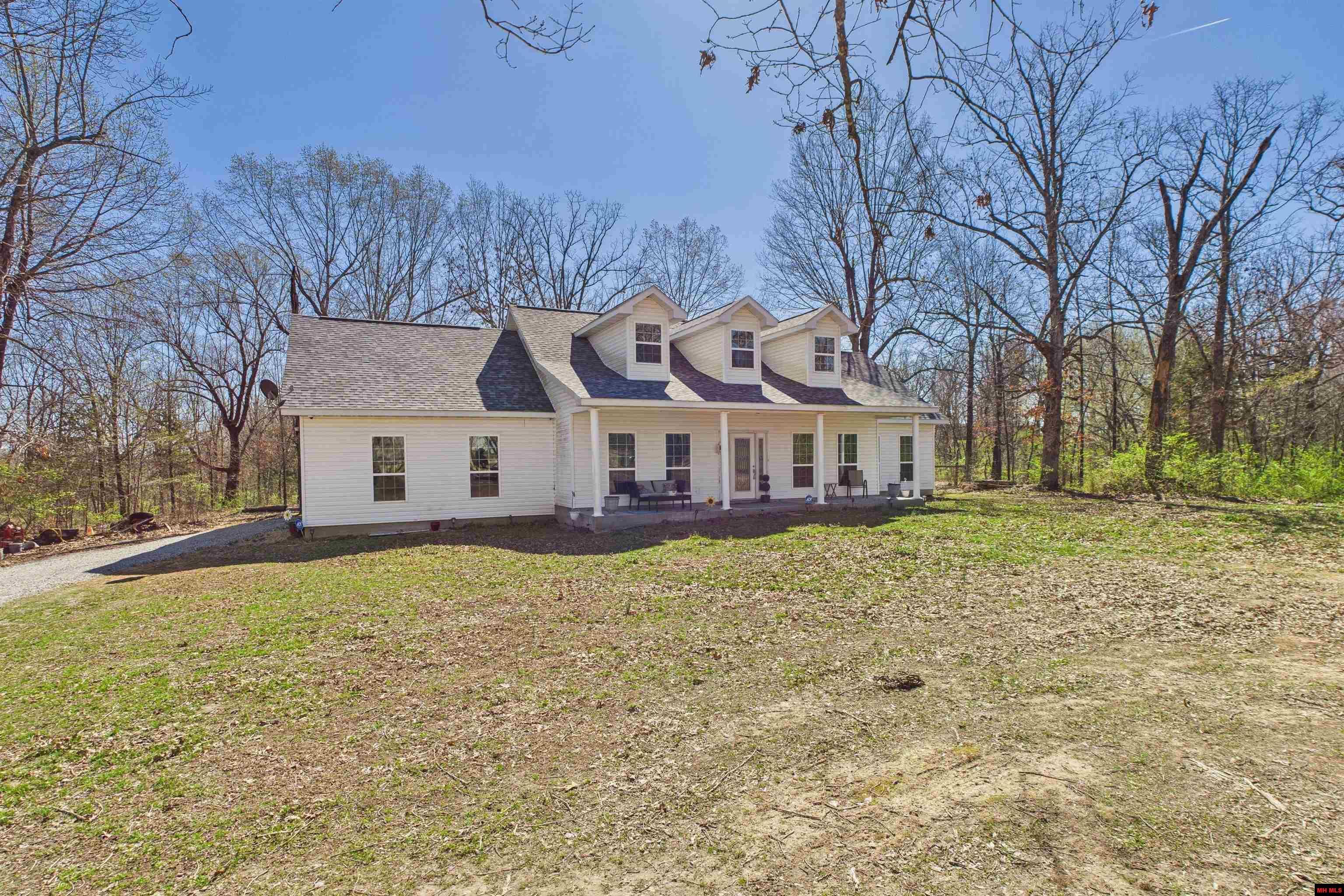 Property Photo: 6945 Hwy 5 North AR 72651