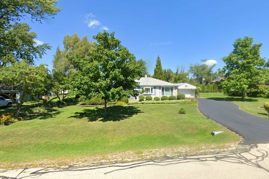 Property Photo: 646 68th Street IL 60527