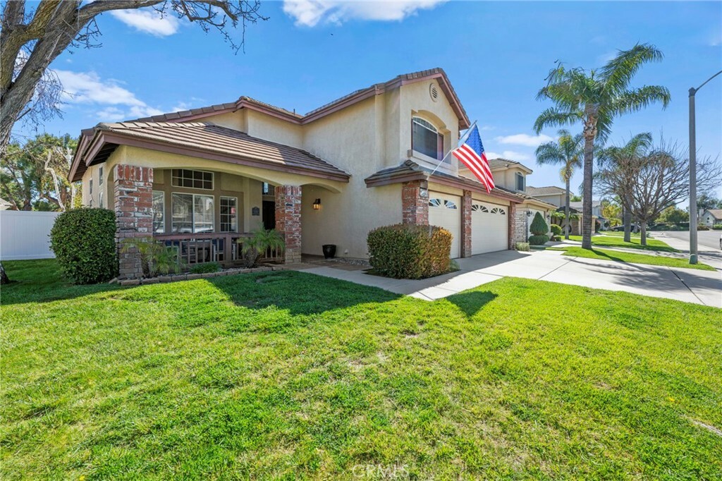 Property Photo: 42932 Cala Rosso CA 92592