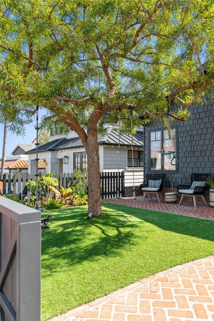 Property Photo: 720 36th Street CA 90266