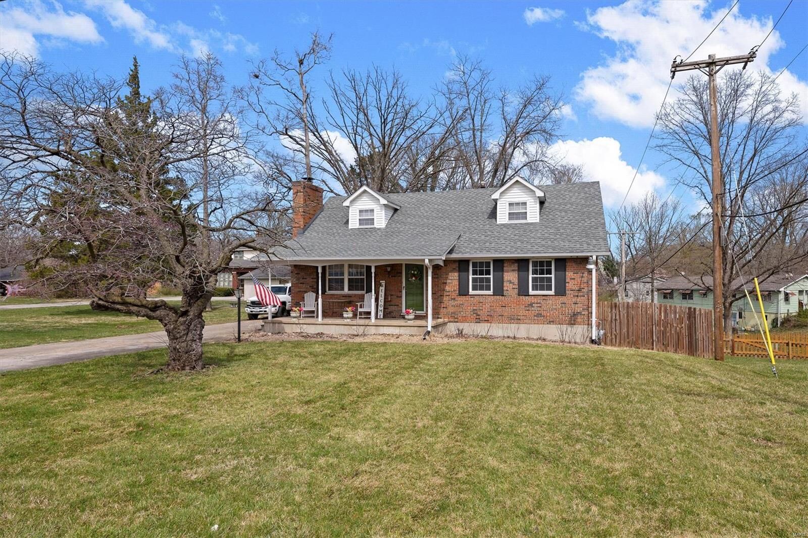 Property Photo: 6229 Old Saint Louis Road IL 62223