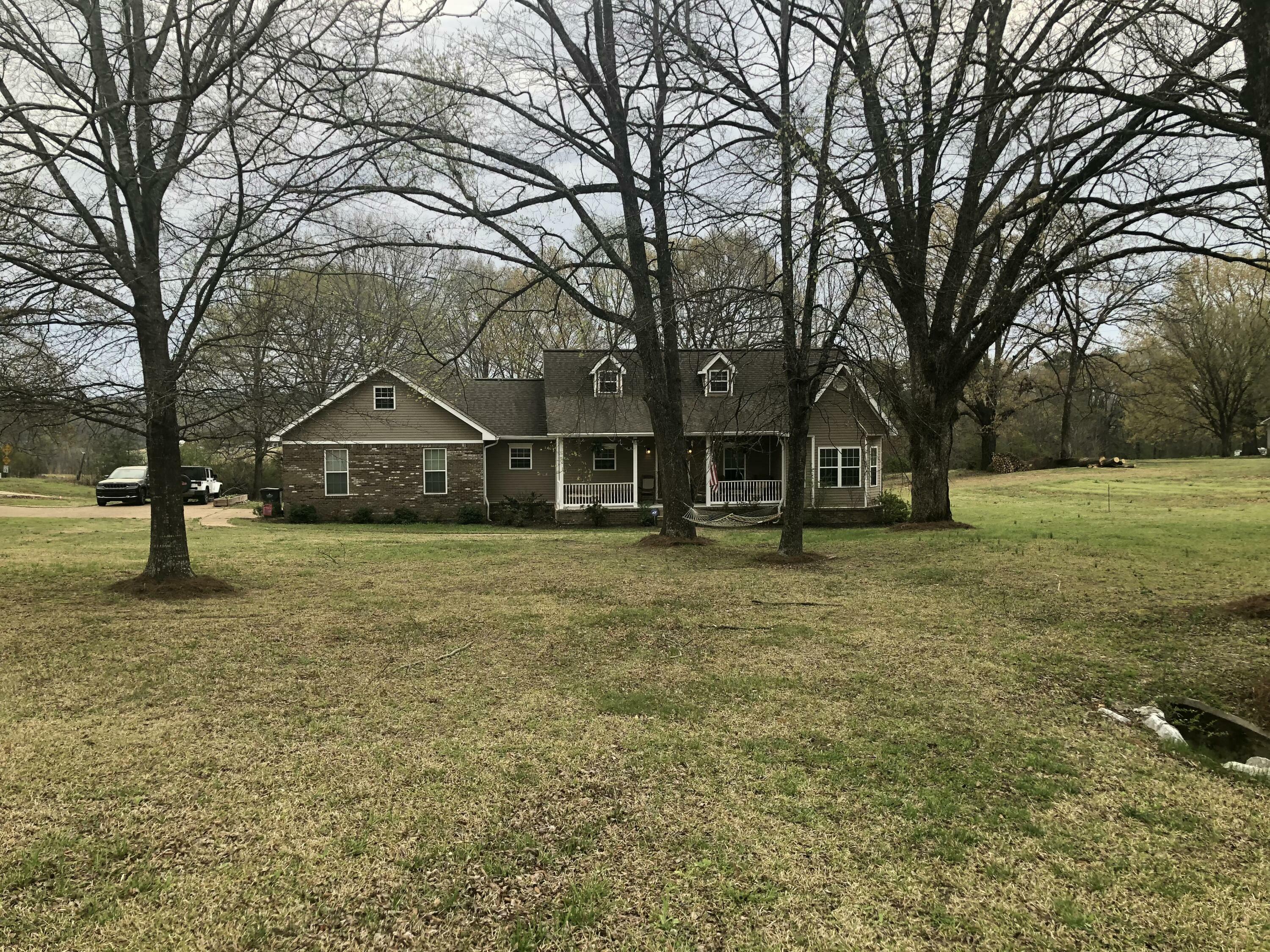 Property Photo: 2 Cr 348 MS 38655