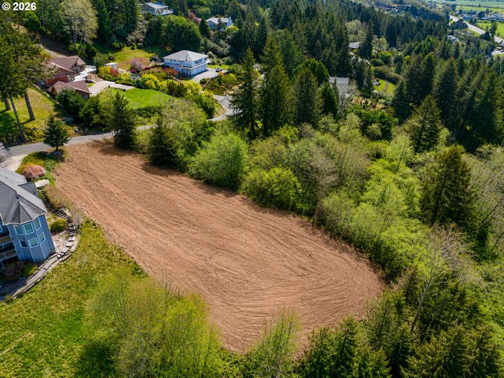 Property Photo:  Upper Benham Ln 300  OR 97415 