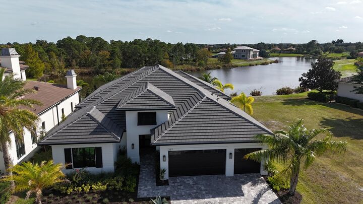 Property Photo:  207 SE Bella Strano  FL 34984 