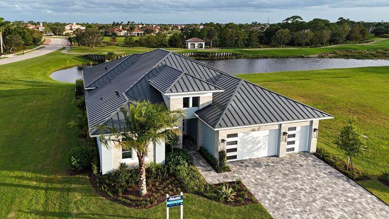 Property Photo: 106 SE Via San Marino FL 34984