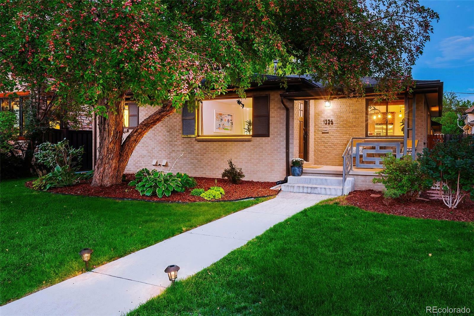 1326 S Clayton Street  Denver CO 80210 photo