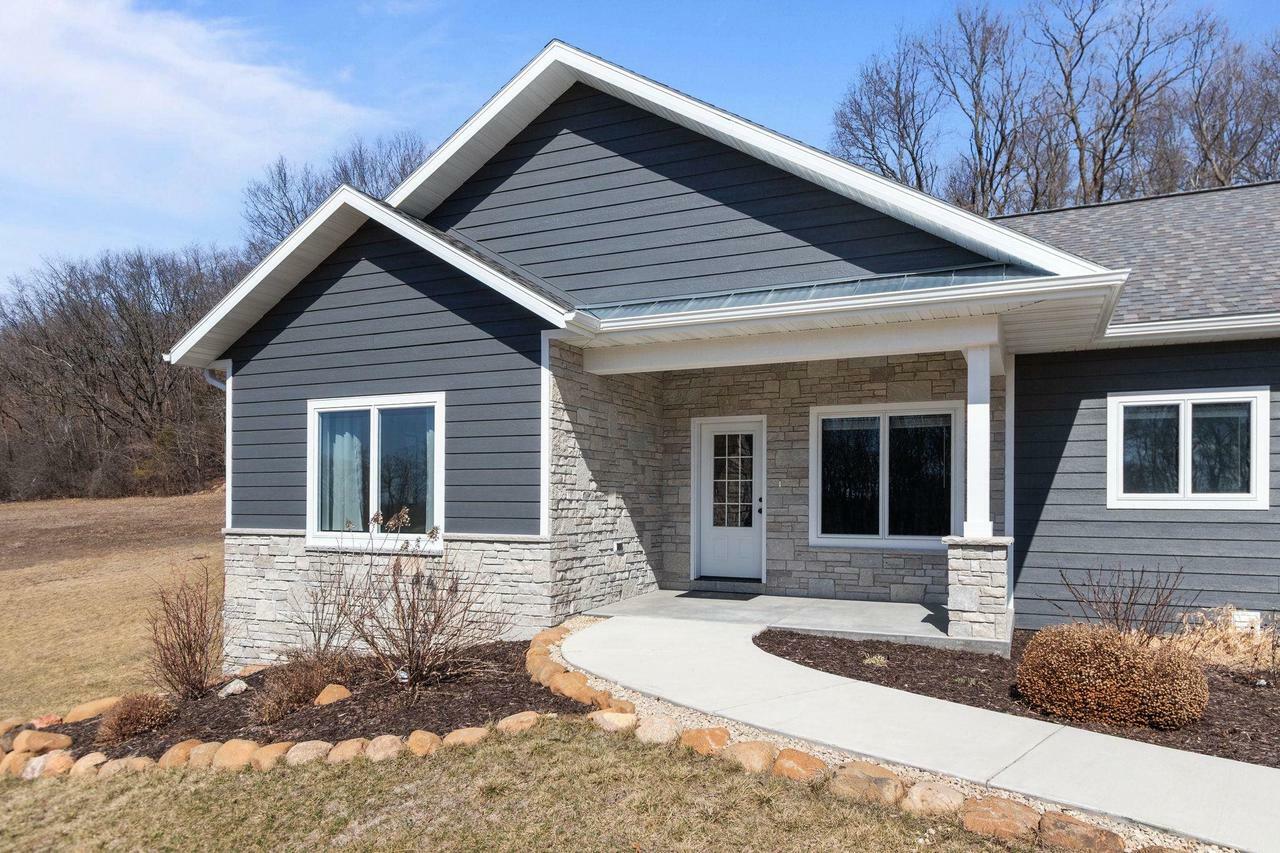Property Photo: W4668 Reetz Road WI 54968