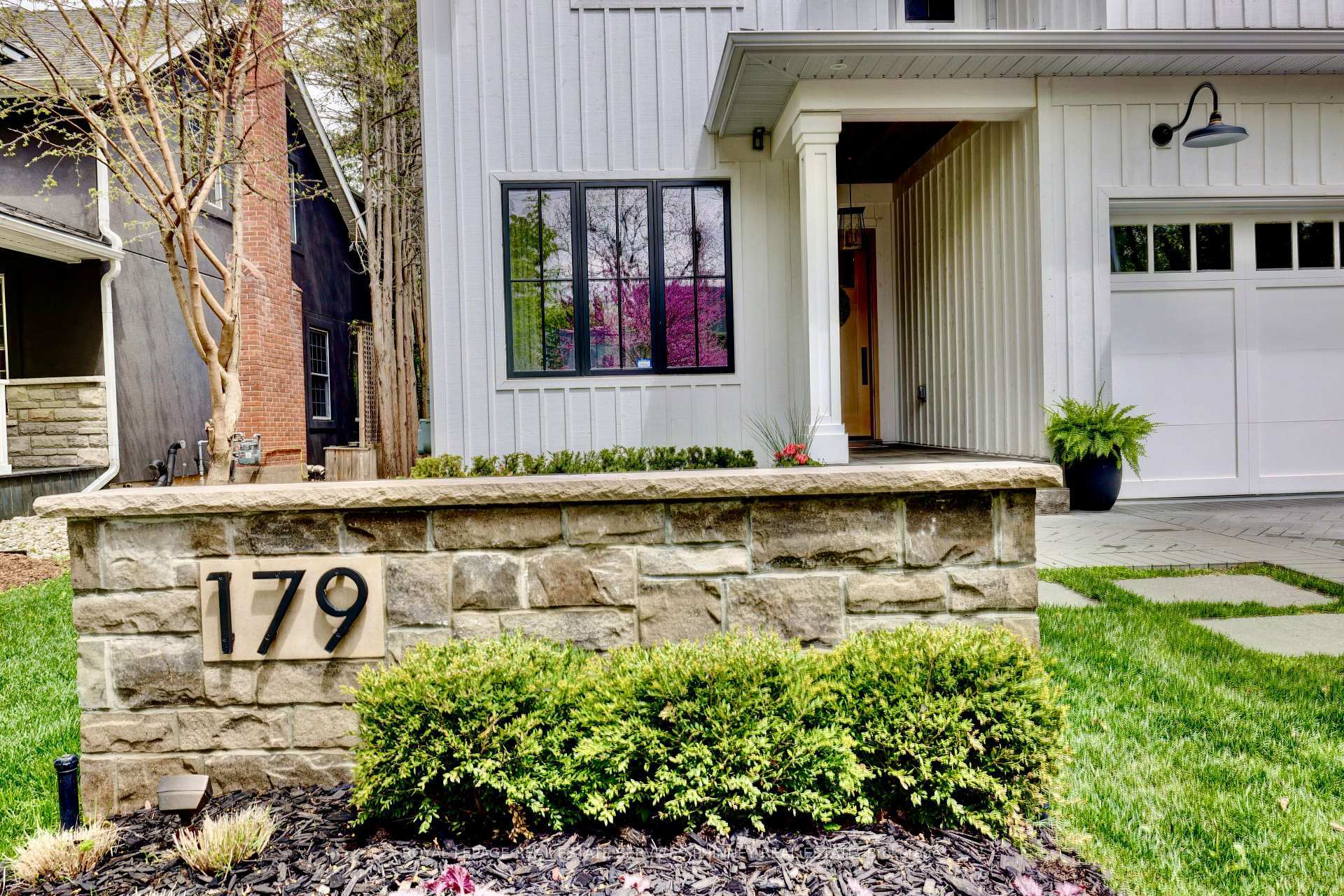 Property Photo: 179 Douglas Avenue ON L6J 3R9