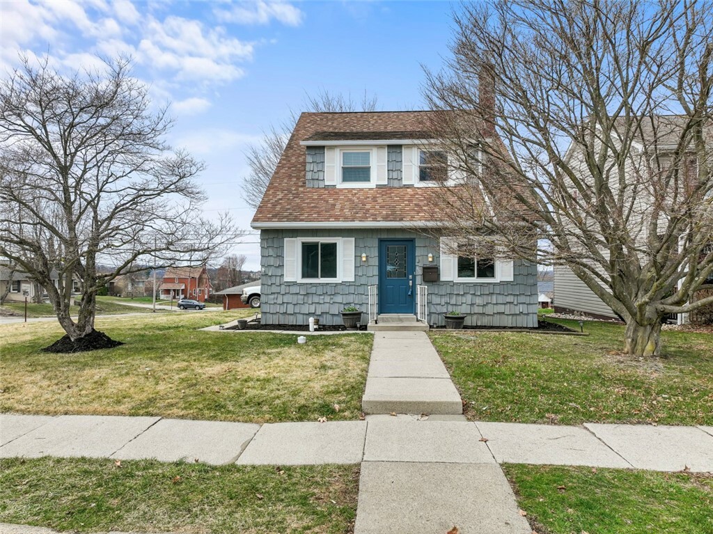 Property Photo: 617 Jefferson Ave PA 15644