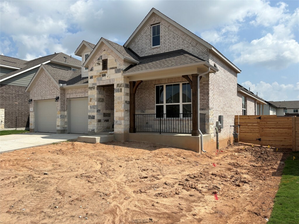 Property Photo: 8213 Grenadier Drive TX 78738