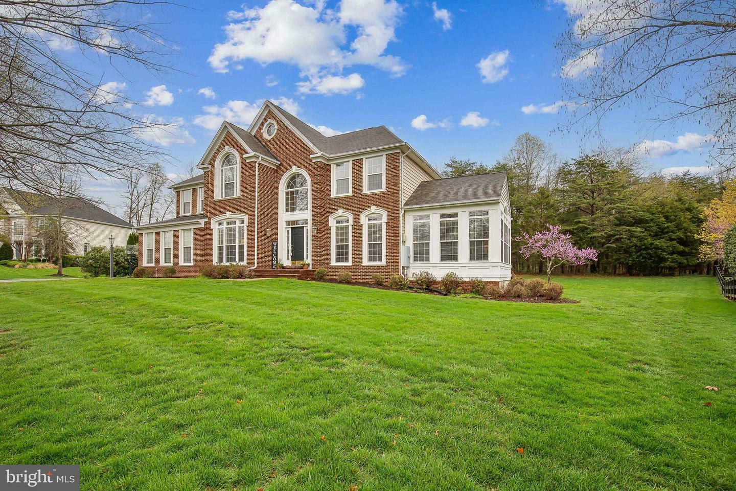 Property Photo: 7664 Great Dover Street VA 20155