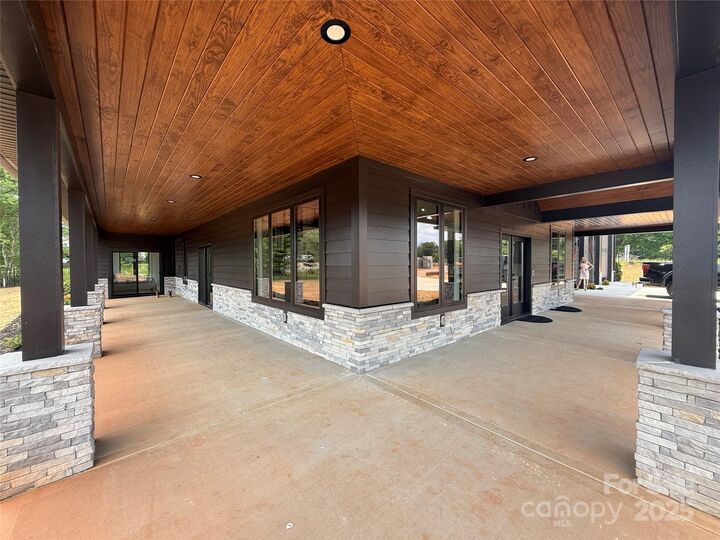 Property Photo: 108 Winners Circle 5 NC 28117