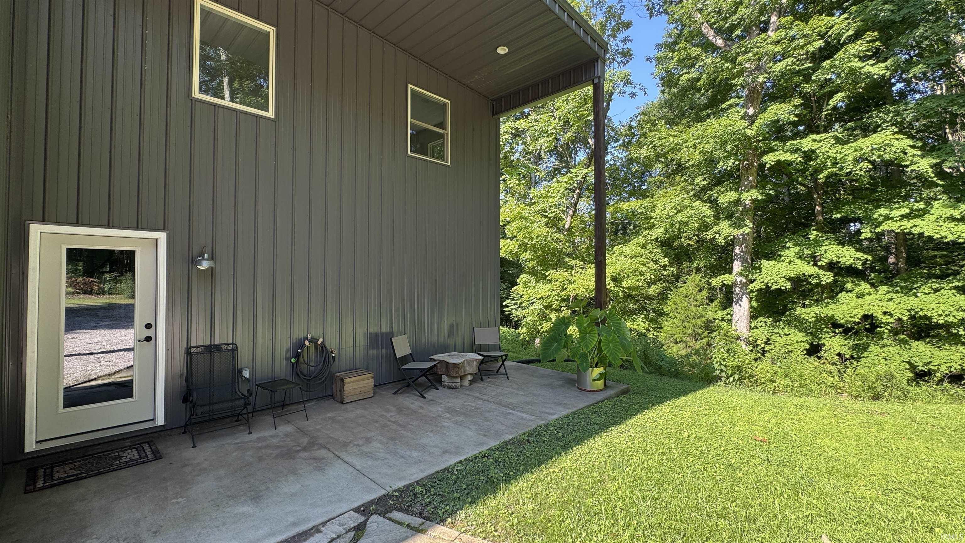 Property Photo: 7536 S Shady Side Drive IN 47401