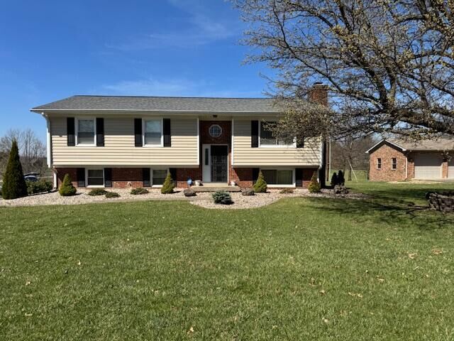 Property Photo: 125 Pebble Beach Drive KY 40324