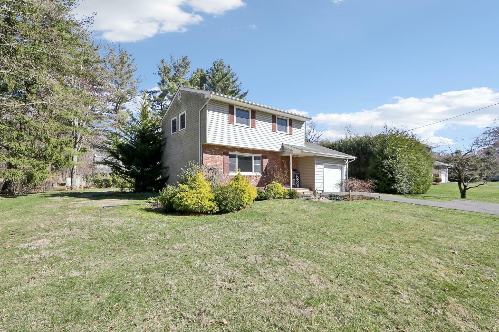 67 Schriever Lane  New City NY 10956 photo