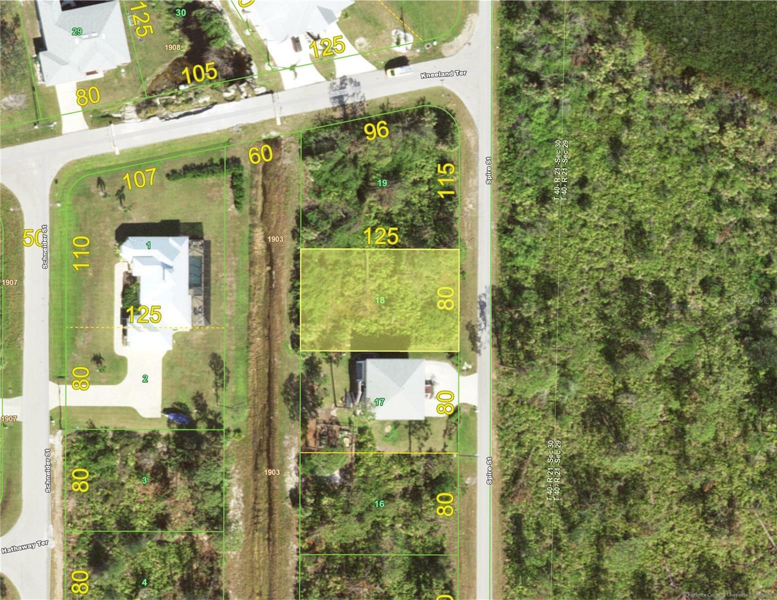 Property Photo: 4291 Spire Street FL 33981